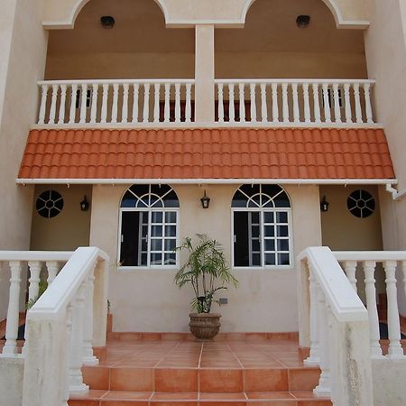 Serenity Sands Corozal Eksteriør billede