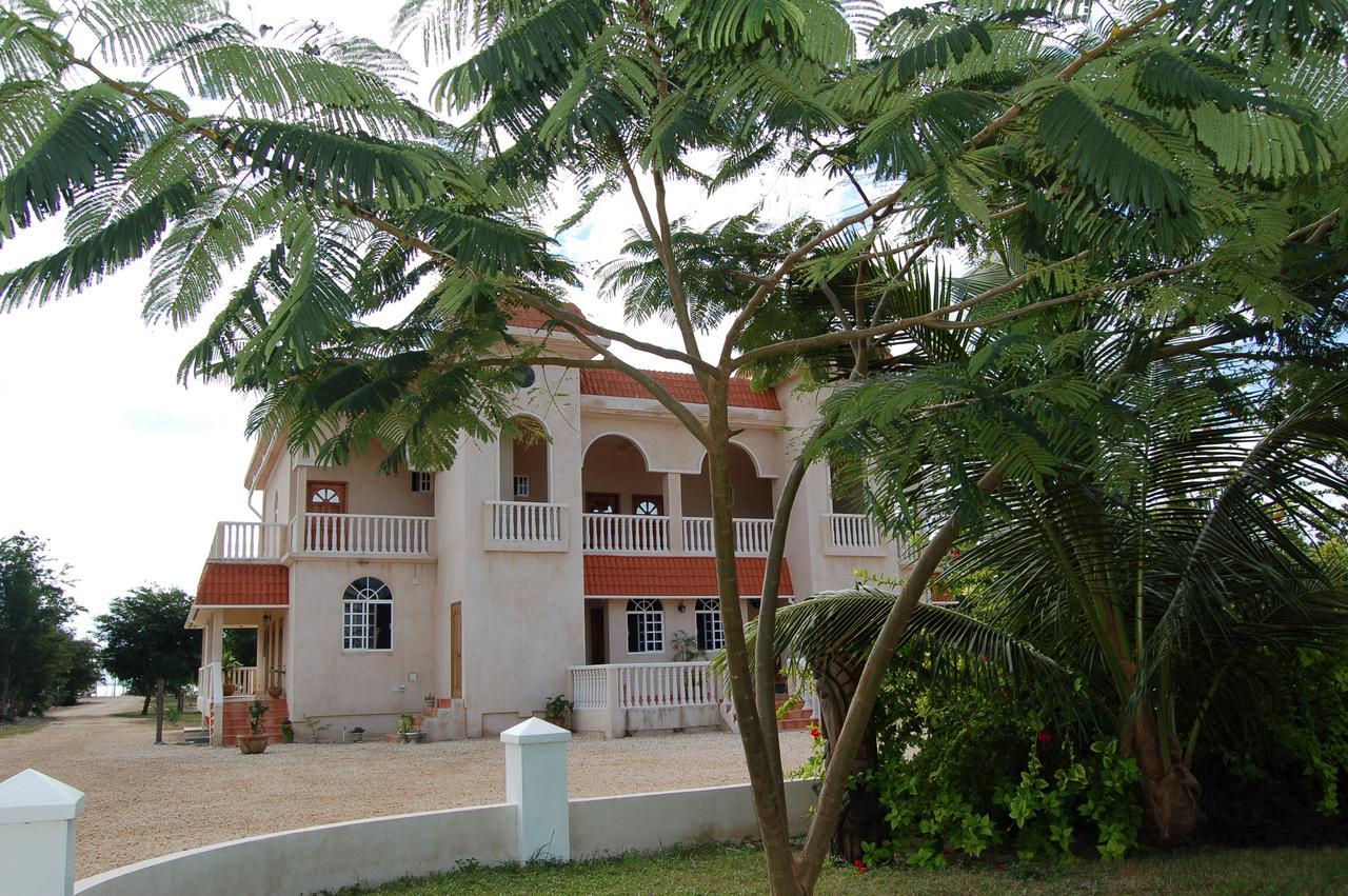 Serenity Sands Corozal Eksteriør billede