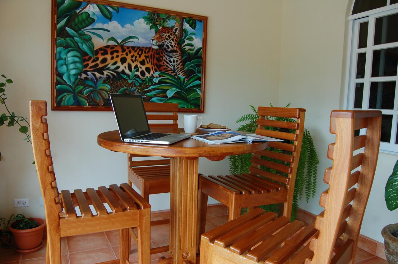 Serenity Sands Corozal Eksteriør billede
