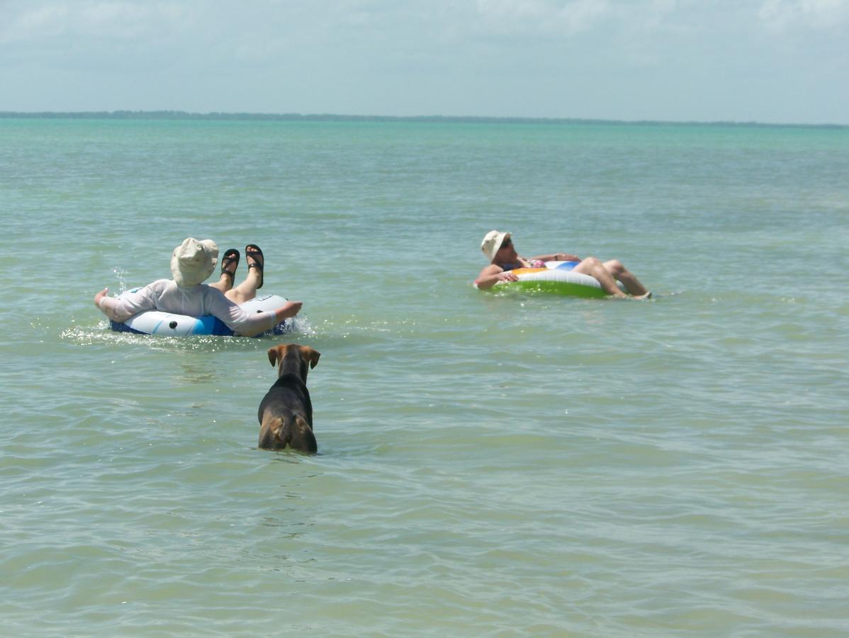 Serenity Sands Corozal Eksteriør billede